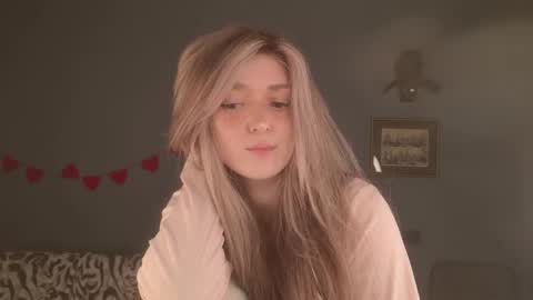 Bella online show from 04-11-26, 05:34