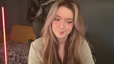 Snapshot of purple_averge chatting on 05-16-26, 03:47 Bella online show from 05-16-26, 03:47