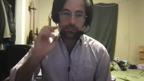 Snapshot of purple_collij_prof chatting on 09-13-25, 04:01 Purple online show from 09-13-25, 04:01