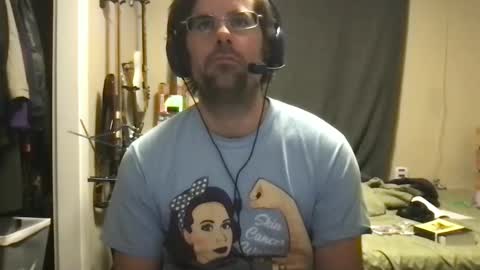 Snapshot of purple_collij_prof chatting on 09-18-25, 06:37 Purple online show from 09-18-25, 06:37