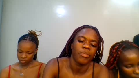 Honey online show from 07-18-26, 06:01