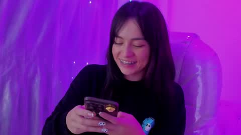 Snapshot of purple_slut_ chatting on 02-14-25, 10:04 Anna online show from 02-14-25, 10:04