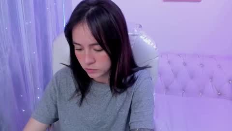 Snapshot of purple_slut_ chatting on 02-25-25, 02:25 Anna online show from 02-25-25, 02:25