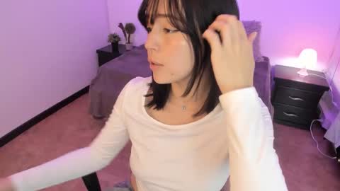 Snapshot of purple_slut_ chatting on 10-25-25, 04:20 Anna online show from 10-25-25, 04:20