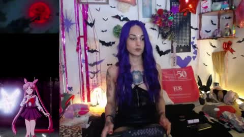 Snapshot of purplekattlyn chatting on 05-10-26, 06:35 purplekattlyn online show from 05-10-26, 06:35