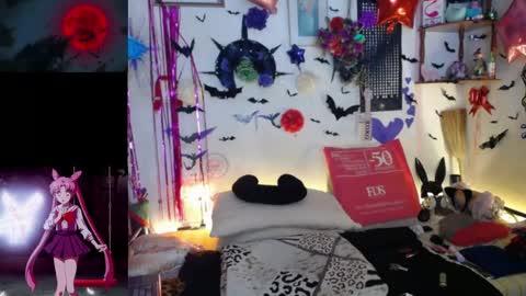 Snapshot of purplekattlyn chatting on 05-15-26, 04:30 purplekattlyn online show from 05-15-26, 04:30