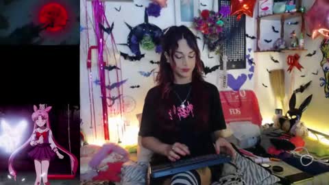Snapshot of purplekattlyn chatting on 05-28-26, 07:27 purplekattlyn online show from 05-28-26, 07:27