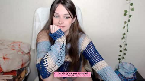 Snapshot of purretta chatting on 11-05-25, 03:17 Mishel online show from 11-05-25, 03:17
