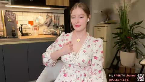 Snapshot of purrpure chatting on 10-01-25, 07:31 Aileen online show from 10-01-25, 07:31