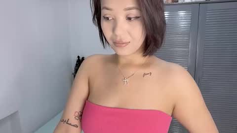 Snapshot of purrrfectmiko chatting on 12-05-25, 02:14 Miko online show from 12-05-25, 02:14