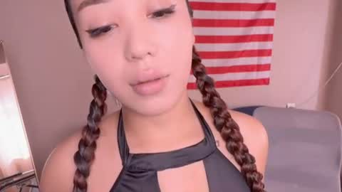 Snapshot of purrrfectmiko chatting on 07-19-26, 03:43 Miko online show from 07-19-26, 03:43