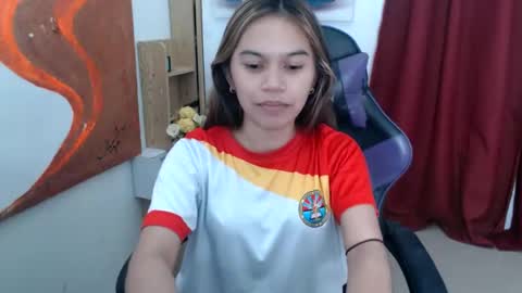 Snapshot of pussiswet_xx chatting on 05-31-26, 06:20 jessy online show from 05-31-26, 06:20