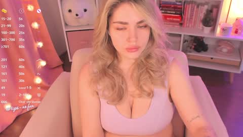 kat follow  online show from 12-22-24, 06:06