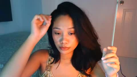 Snapshot of pussyc4t_doll chatting on 11-23-25, 02:39 Marj33 online show from 11-23-25, 02:39