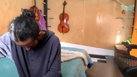 Isis ana Alan online show from 07-06-26, 12:13