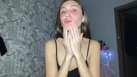 Snapshot of pussygir007 chatting on 02-12-25, 11:07 pussygirl007 online show from 02-12-25, 11:07