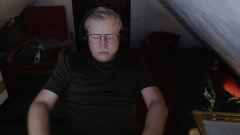 pussylovercb online show from 09-28-25, 08:47