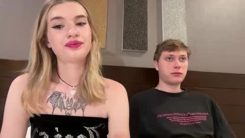 Lina online show from 10-15-25, 07:58