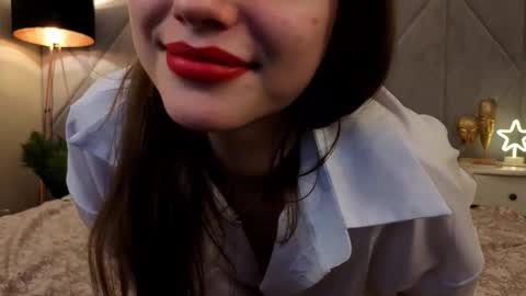 Ellie online show from 10-21-25, 06:52