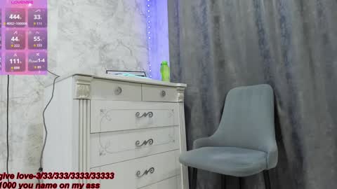 Snapshot of pussysweet9 chatting on 03-05-26, 03:30 Love online show from 03-05-26, 03:30