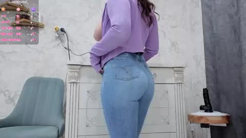 Snapshot of pussysweet9 chatting on 05-30-26, 12:02 Love online show from 05-30-26, 12:02