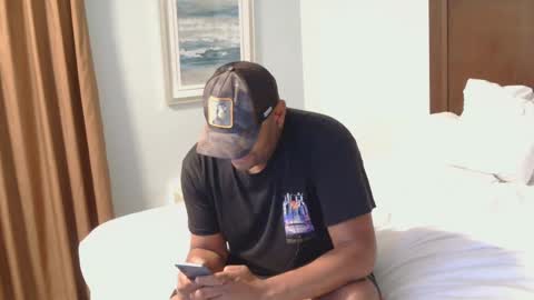 Snapshot of pwnst3rz chatting on 12-18-24, 04:09 pwnst3rz online show from 12-18-24, 04:09