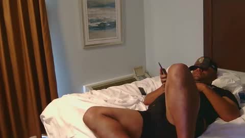 Snapshot of pwnst3rz chatting on 12-18-24, 01:23 pwnst3rz online show from 12-18-24, 01:23