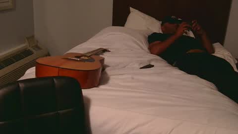 Snapshot of pwnst3rz chatting on 01-01-25, 01:15 pwnst3rz online show from 01-01-25, 01:15