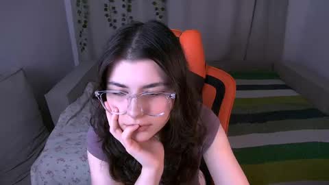 Snapshot of pyro_flerrr chatting on 05-16-26, 11:46 Ava online show from 05-16-26, 11:46