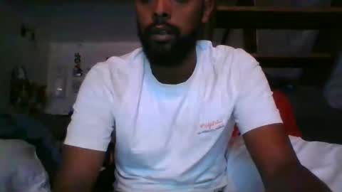 Snapshot of python974 chatting on 09-09-25, 06:40 Python online show from 09-09-25, 06:40