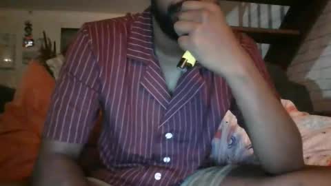 Snapshot of python974 chatting on 10-19-25, 05:57 Python online show from 10-19-25, 05:57