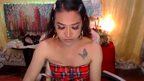 Queen Agatha online show from 03-20-26, 06:02