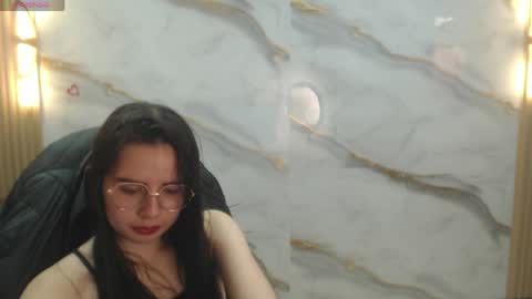 Qetsyah online show from 04-29-26, 02:04
