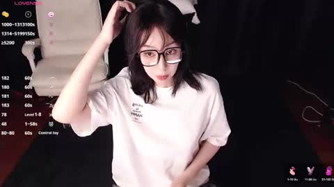 qianqian_ online show from 06-13-26, 02:37