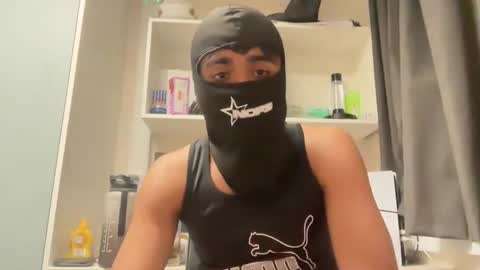 qosmo123 online show from 05-05-26, 02:52
