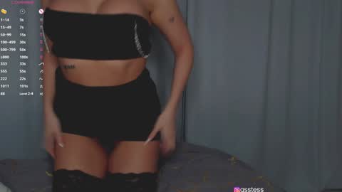 Ana online show from 12-16-24, 05:22