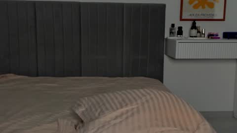 Ana online show from 01-09-25, 11:14