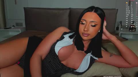 Ana online show from 09-15-25, 09:37