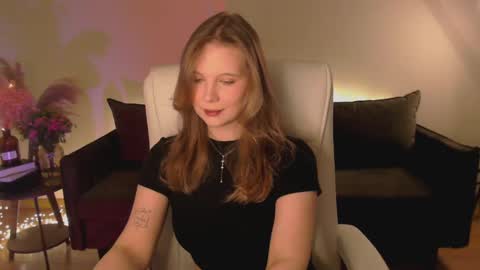 Ariel online show from 02-24-25, 07:19