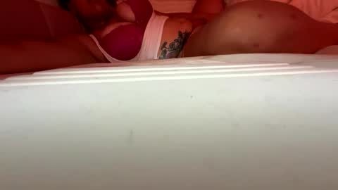 quecosatanrica online show from 10-29-25, 03:36