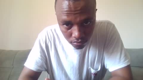 Snapshot of queeen_sly chatting on 01-15-26, 08:41 queeen online show from 01-15-26, 08:41