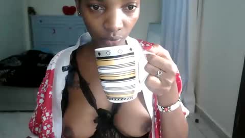 queen_asha online show from 04-06-26, 03:26