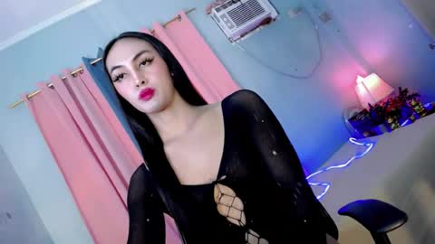 Snapshot of queen_danaya chatting on 07-11-26, 07:44 queen_danaya online show from 07-11-26, 07:44