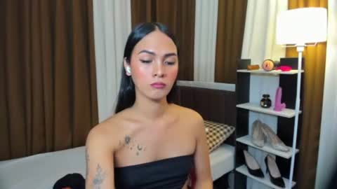 Queen Dyosa online show from 11-12-25, 06:14