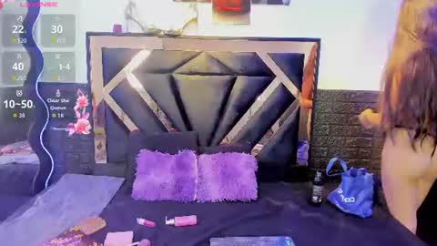 Jenni online show from 07-08-26, 04:28