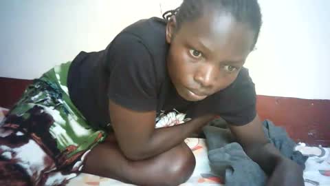 Snapshot of queen_joan chatting on 02-02-25, 10:13 queen_joan online show from 02-02-25, 10:13