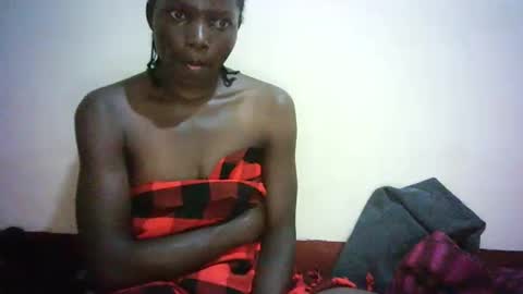 Snapshot of queen_joan chatting on 02-03-25, 07:00 queen_joan online show from 02-03-25, 07:00