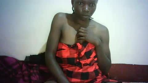 Snapshot of queen_joan chatting on 02-04-25, 02:39 queen_joan online show from 02-04-25, 02:39