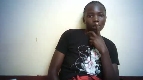 Snapshot of queen_joan chatting on 02-11-25, 12:58 queen_joan online show from 02-11-25, 12:58