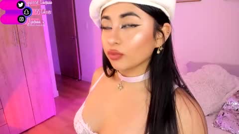 Liana  online show from 01-02-25, 10:05